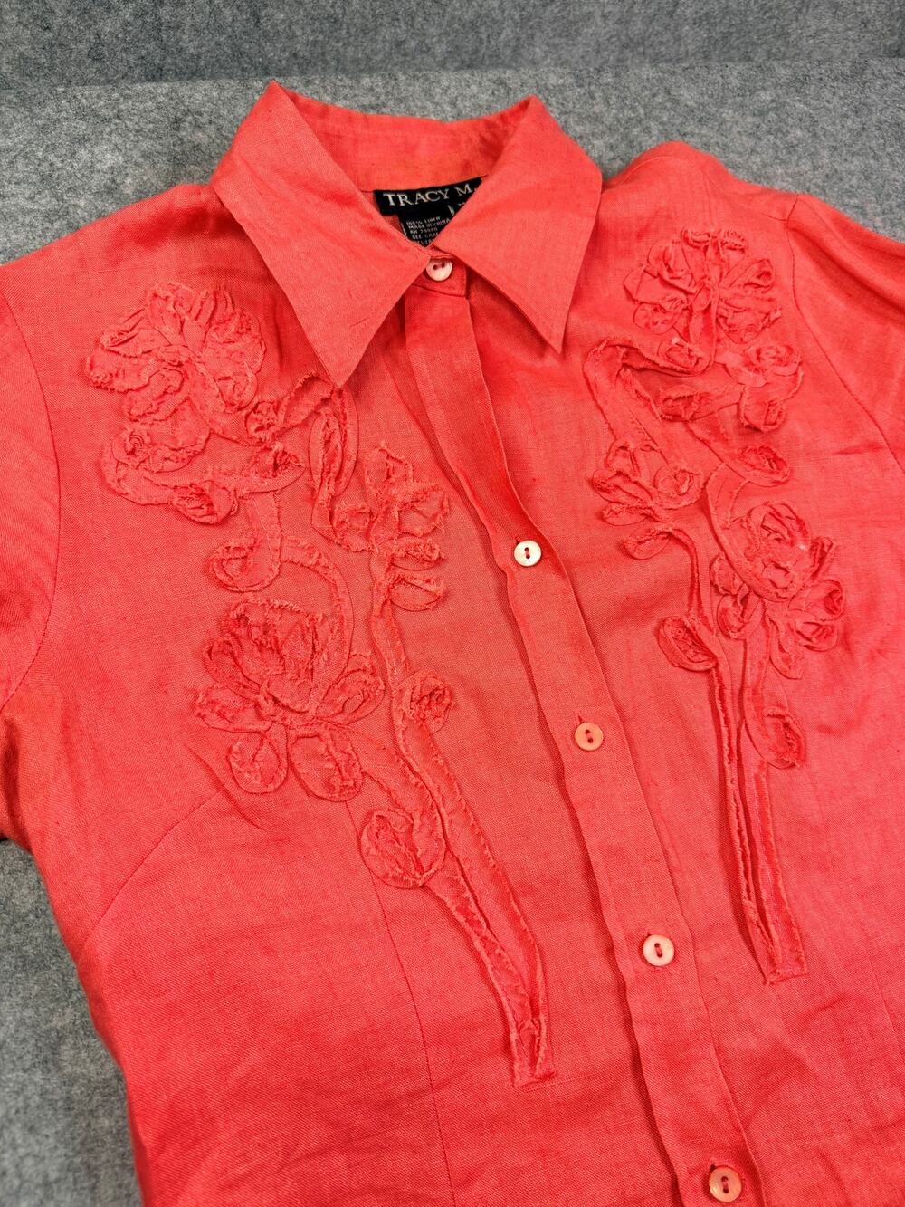 Vintage Tracy M Coral 100% Linen Shirt Women Medium Floral Applique Button Down
